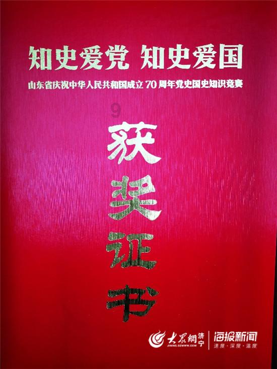 张家妍为何选择内斗而不跳槽?解开《新闻女王》中排挤之谜!