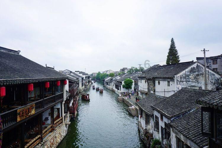 海南州公安机关 海南州应急管理部门依法严厉打击烟花爆竹违法犯罪线索举报的通告