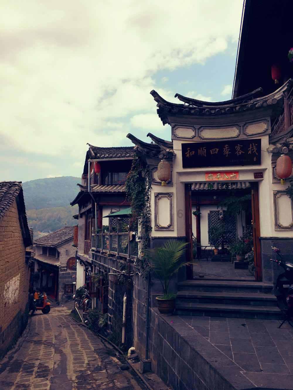 被困的小恶魔